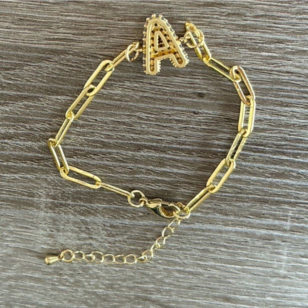 Letter A bracelet N749 - Picture 4 of 5